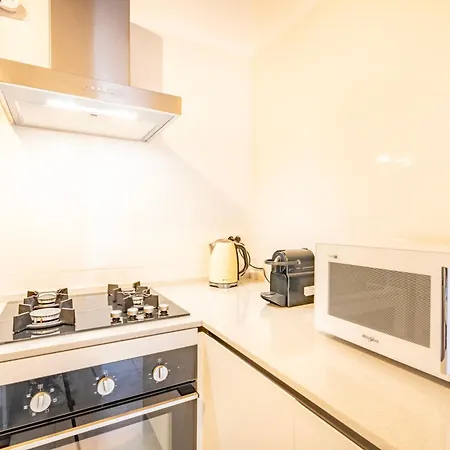 Oasi A Margine Rosso * Su Forti