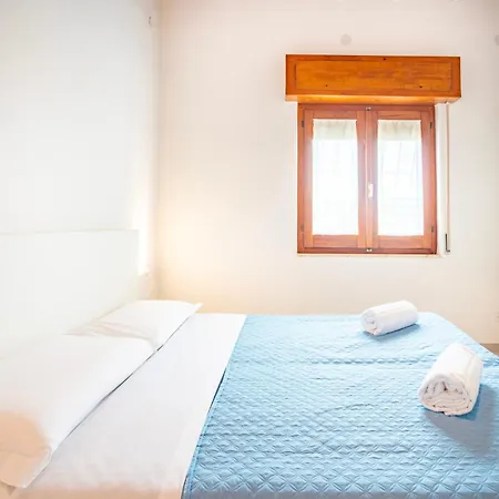 Holiday home Oasi A Margine Rosso