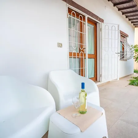 Oasi A Margine Rosso Holiday home Su Forti