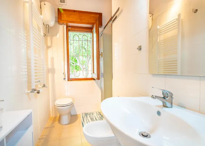 Oasi A Margine Rosso * Su Forti